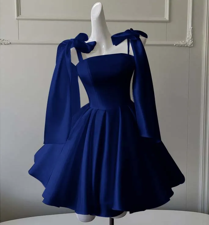 Strapless Straps Sleeveless Short A-Line Homecoming Dress With Pleated | HC0162 Wellcucu