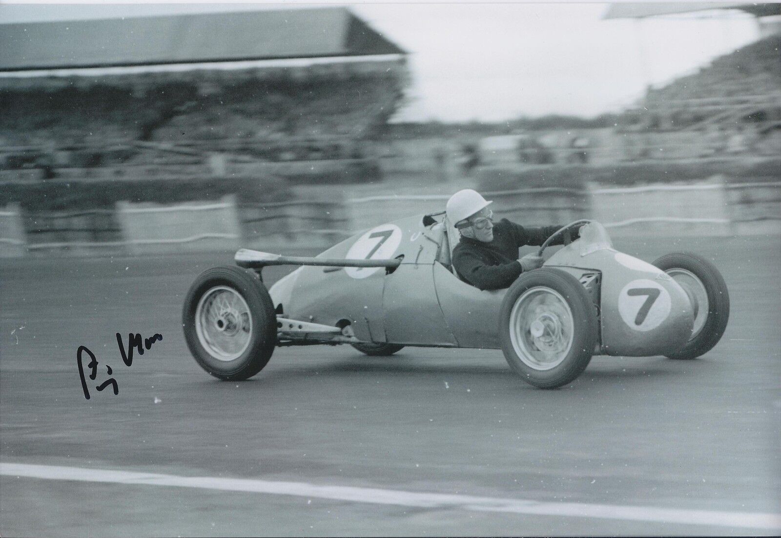 Stirling Moss SIGNED 12x8 Photo Poster painting ASCARI Car Vintage Motor AFTAL COA Autograph