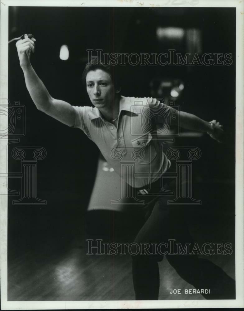 Press Photo Poster painting Bowler Joe Berardi follows through after releasing ball - tus04142