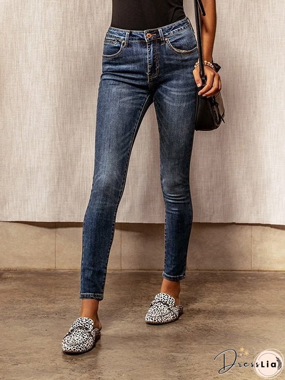 Hip Jeans With Small Feet