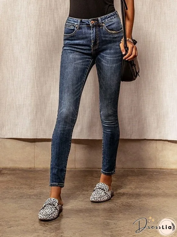 Hip Jeans With Small Feet