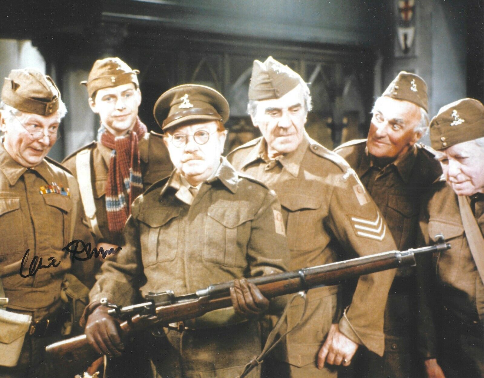 CLIVE DUNN SIGNED DADS ARMY 8x10 Photo Poster paintingGRAPH 3 UACC & AFTAL RD AUTOGRAPH