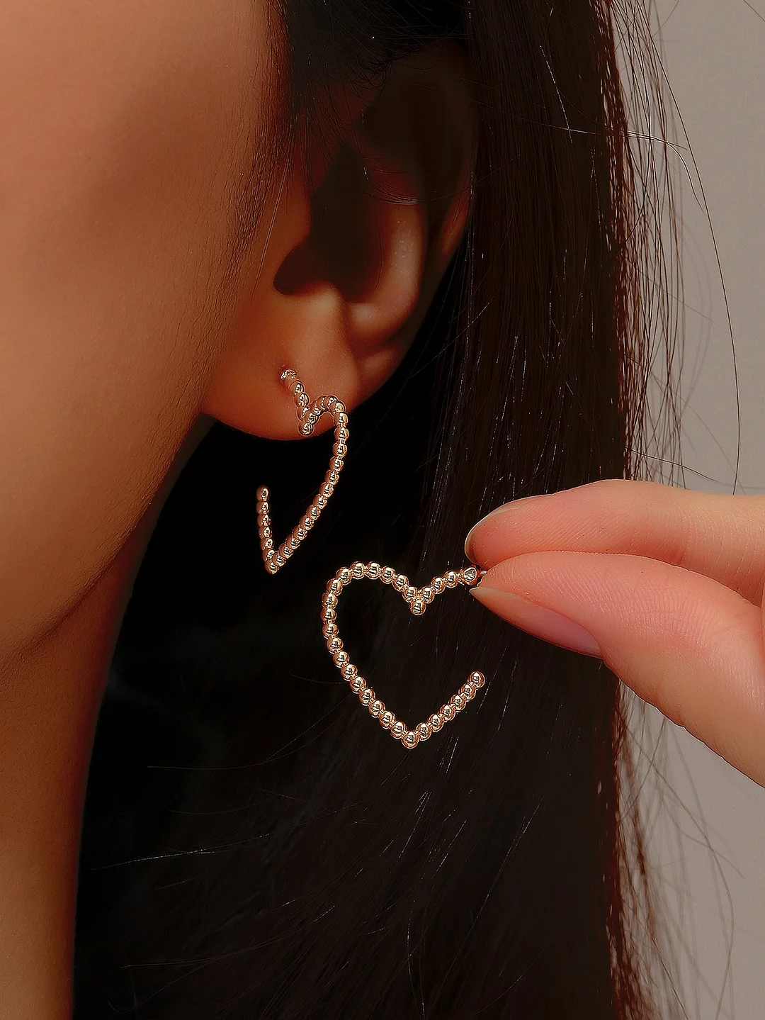 Golden Twisted Heart Pattern Earrings Valentine's Day Daily Matching Jewelry