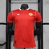 Joyfball 2025/2026 Player Version Manchester United Retro Red Football Shirt  1:1 Thai Quality（The player version jersey is a bit tight, please pay attention to the size selection）