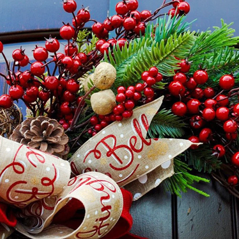 American Christmas simulation.Rattan red fruit letter garland
