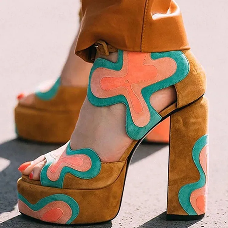 Chunky heeled Peep Toe sandals