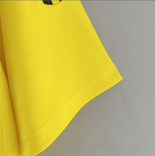 Retro 2011/2012 Real Madrid Goalkeeper Yellow Football Shirt Thai Quality