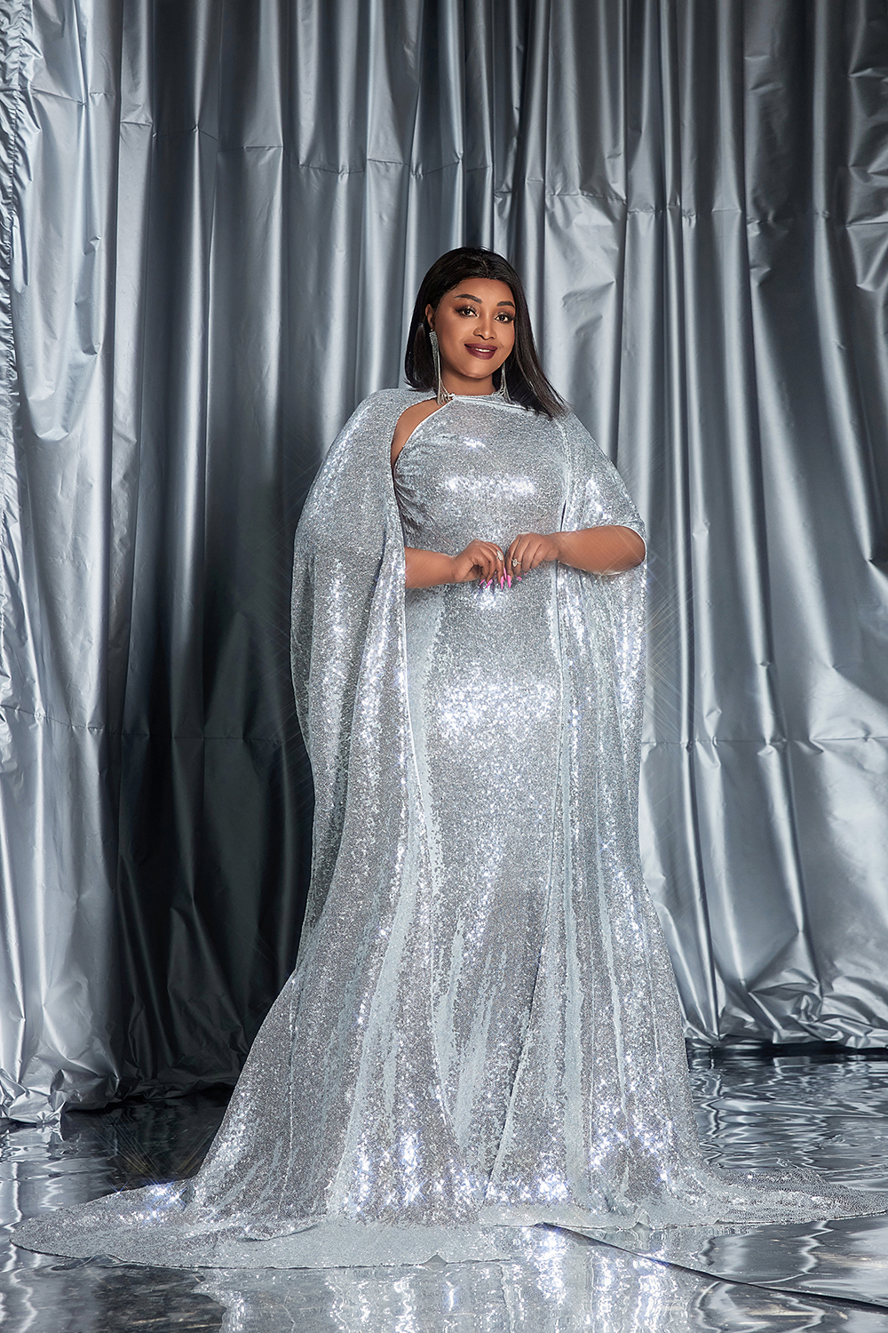 Design Plus Size Formal Maxi Dresses Elegant Silver Crew Neck Cape Sleeve Half Sleeve Sequin Maxi Dresses