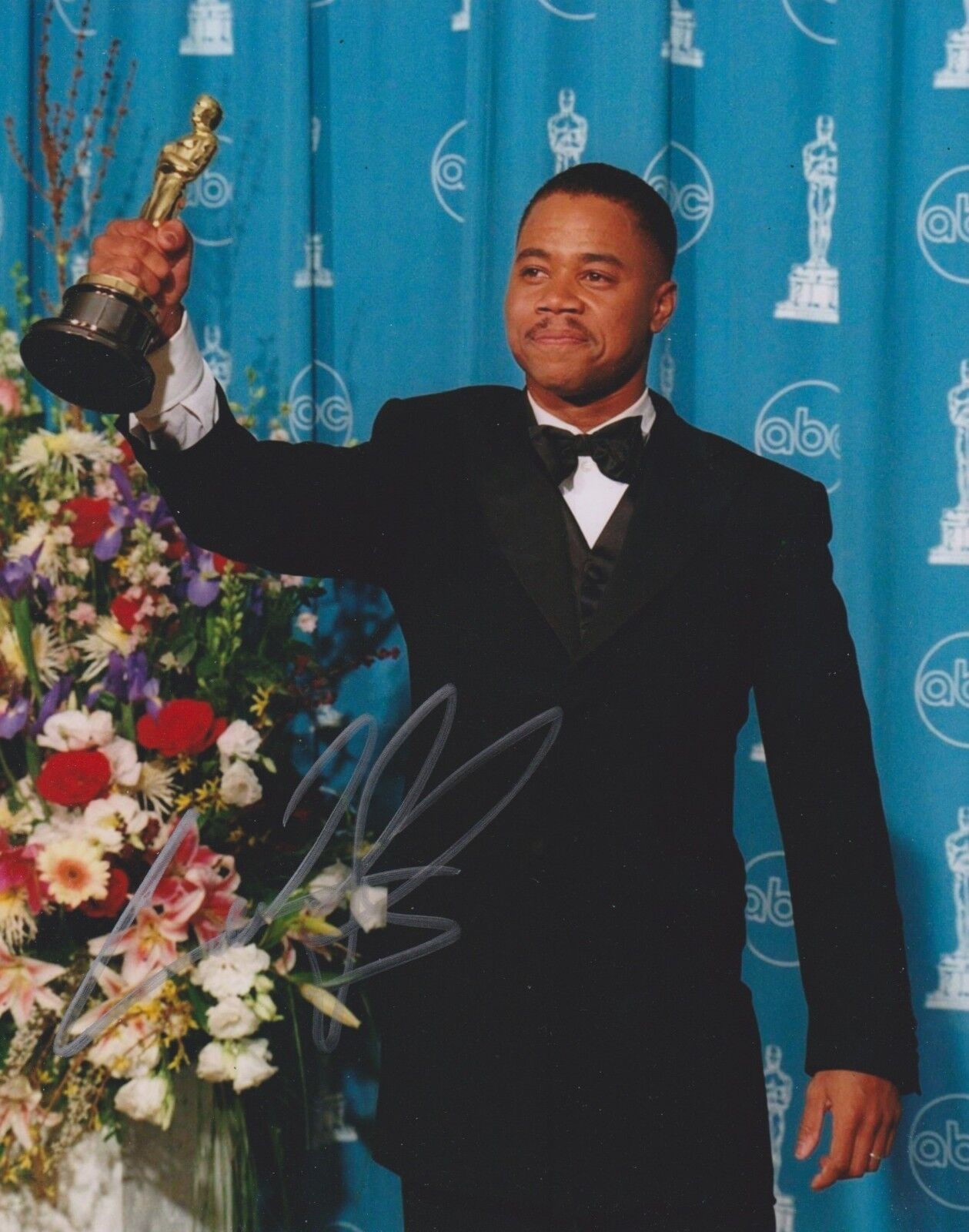 Cuba Gooding Jr Signed Academy Award 10x8 Photo Poster painting AFTAL