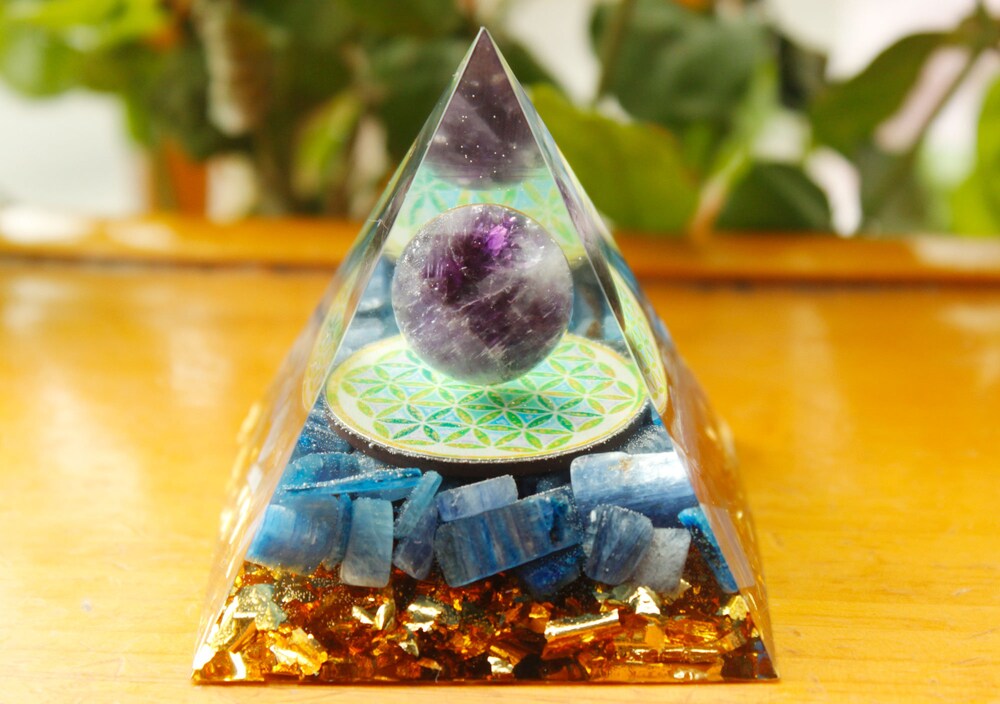 

Orgone Pyramid Chakra - Kyanite, 501 Original