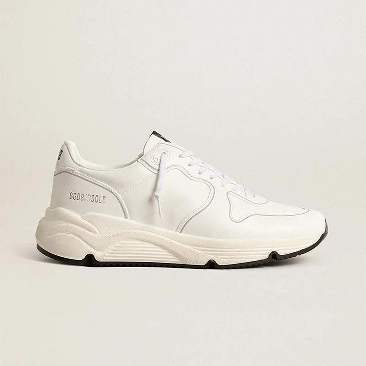 Golden Goose Running Sole da uomo a base biologica con stella bianca e rinforzo sul tallone