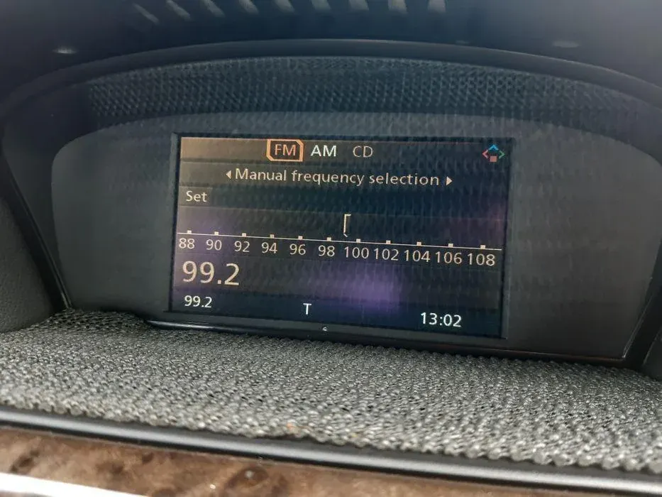 BMW E60 iDrive audio menu without an AUX option