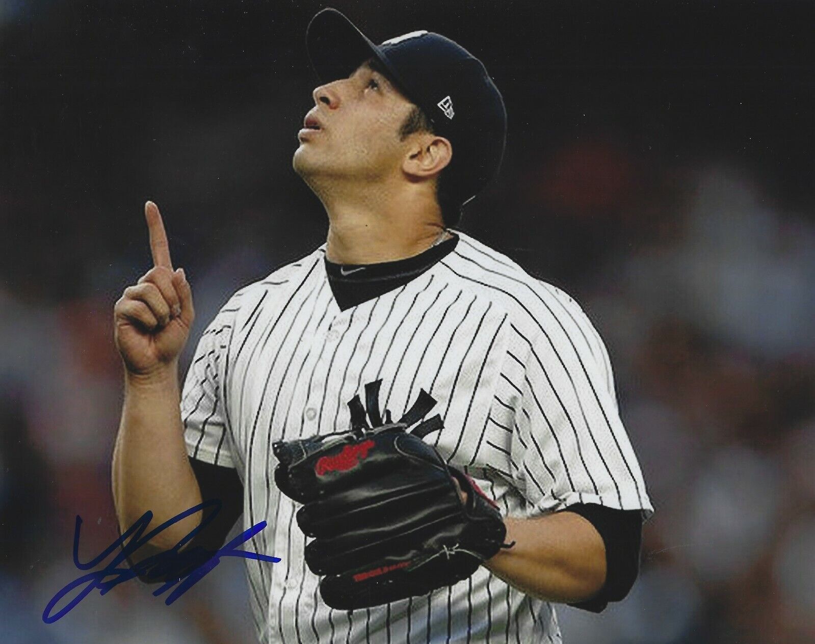 Signed 8x10 LUIS CESSA New York Yankees Autographed Photo Poster painting w/COA