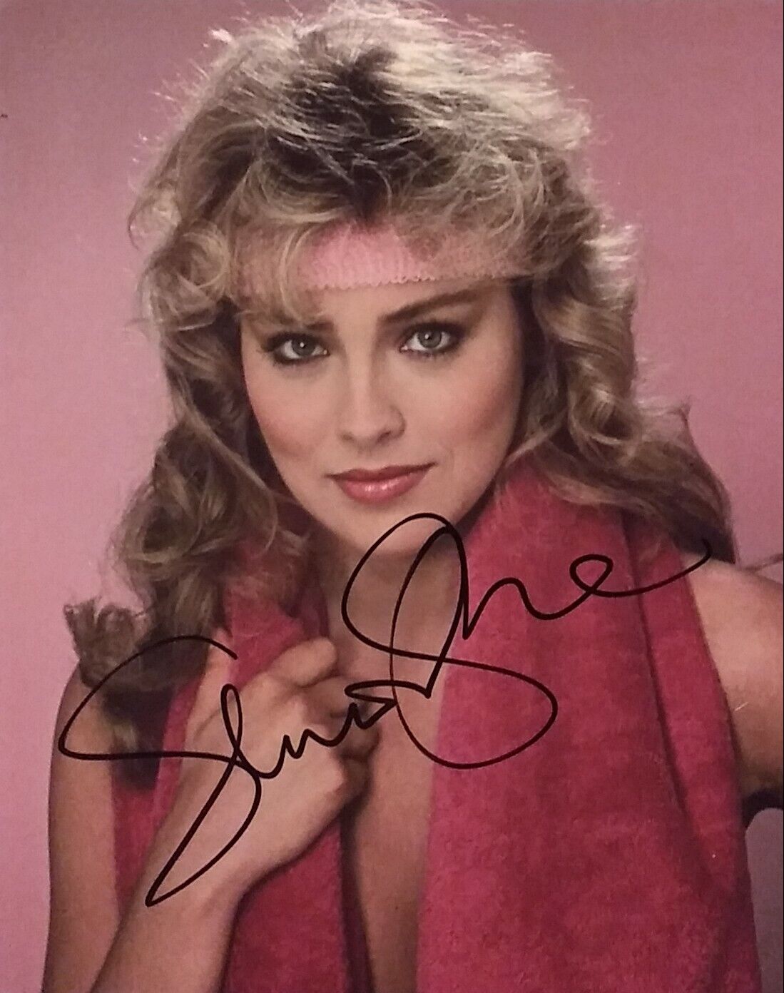 Sharon Stone signed 8 x 10