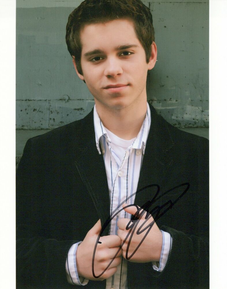 Ryan Pinkston head shot autographed Photo Poster painting signed 8x10 #2