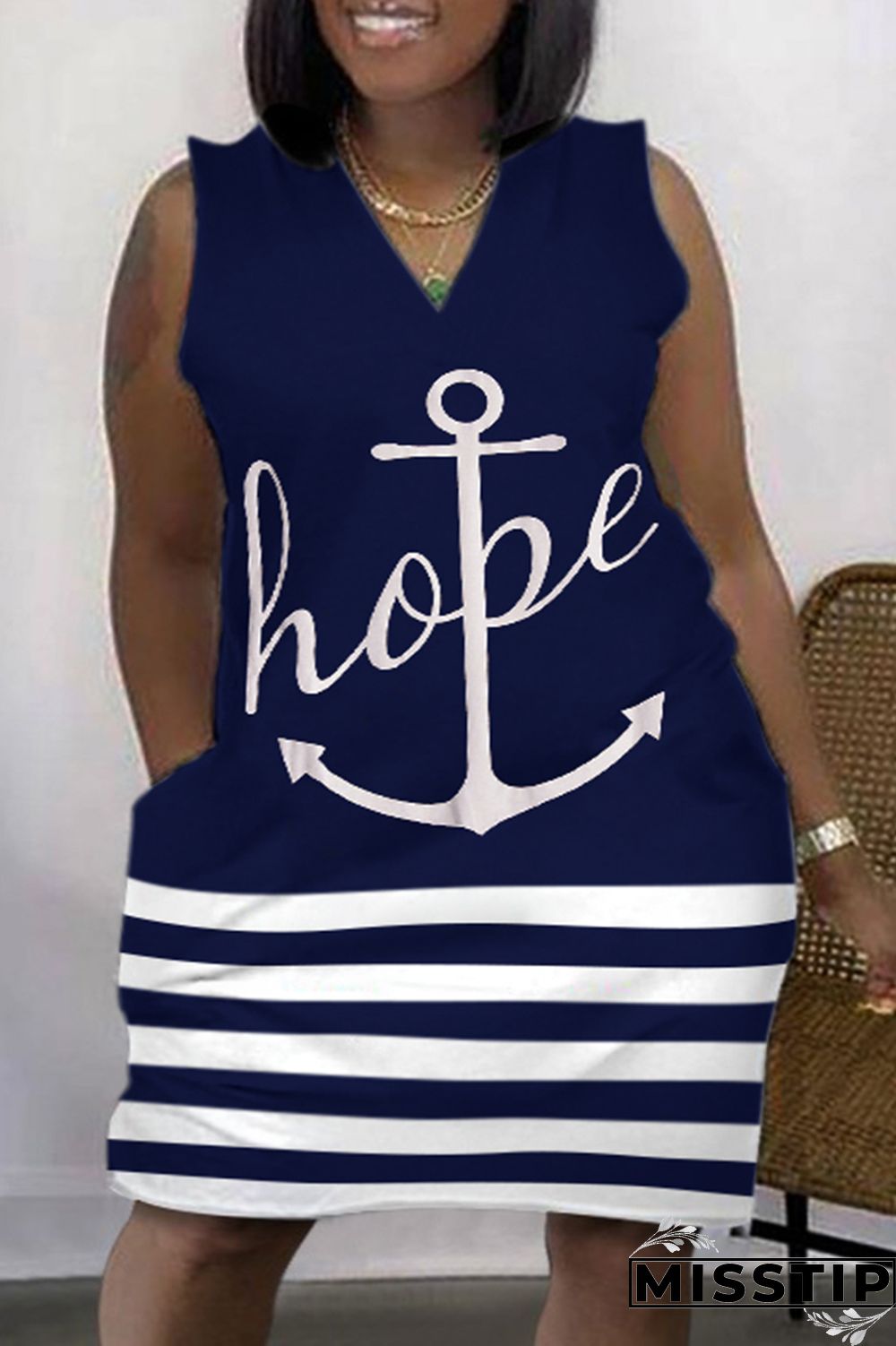 Green Fashion Casual Print Patchwork V Neck Sleeveless Plus Size Dress