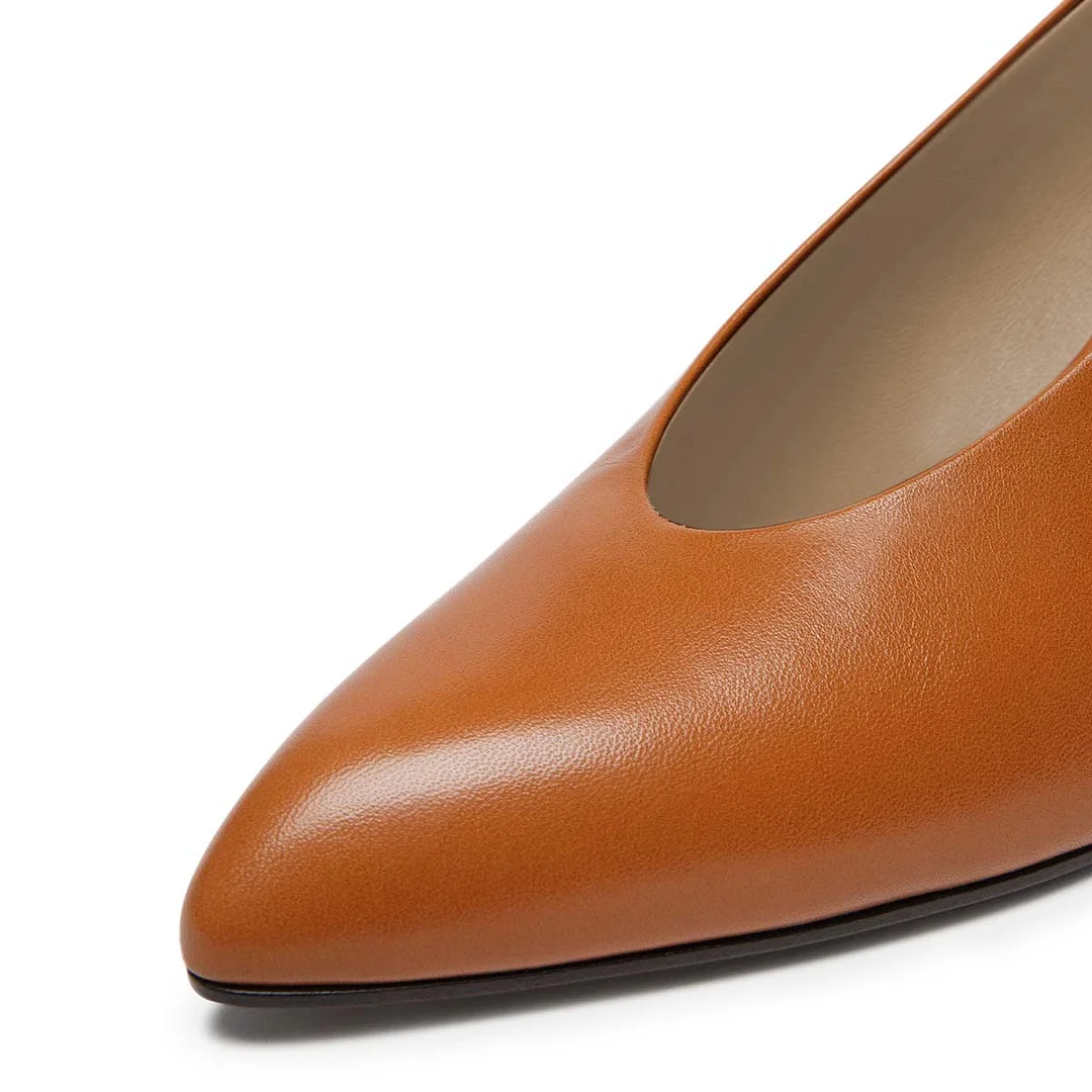 Women's Tan Slip-On Chunky Heel Pointed Toe Classic Pumps Shoes