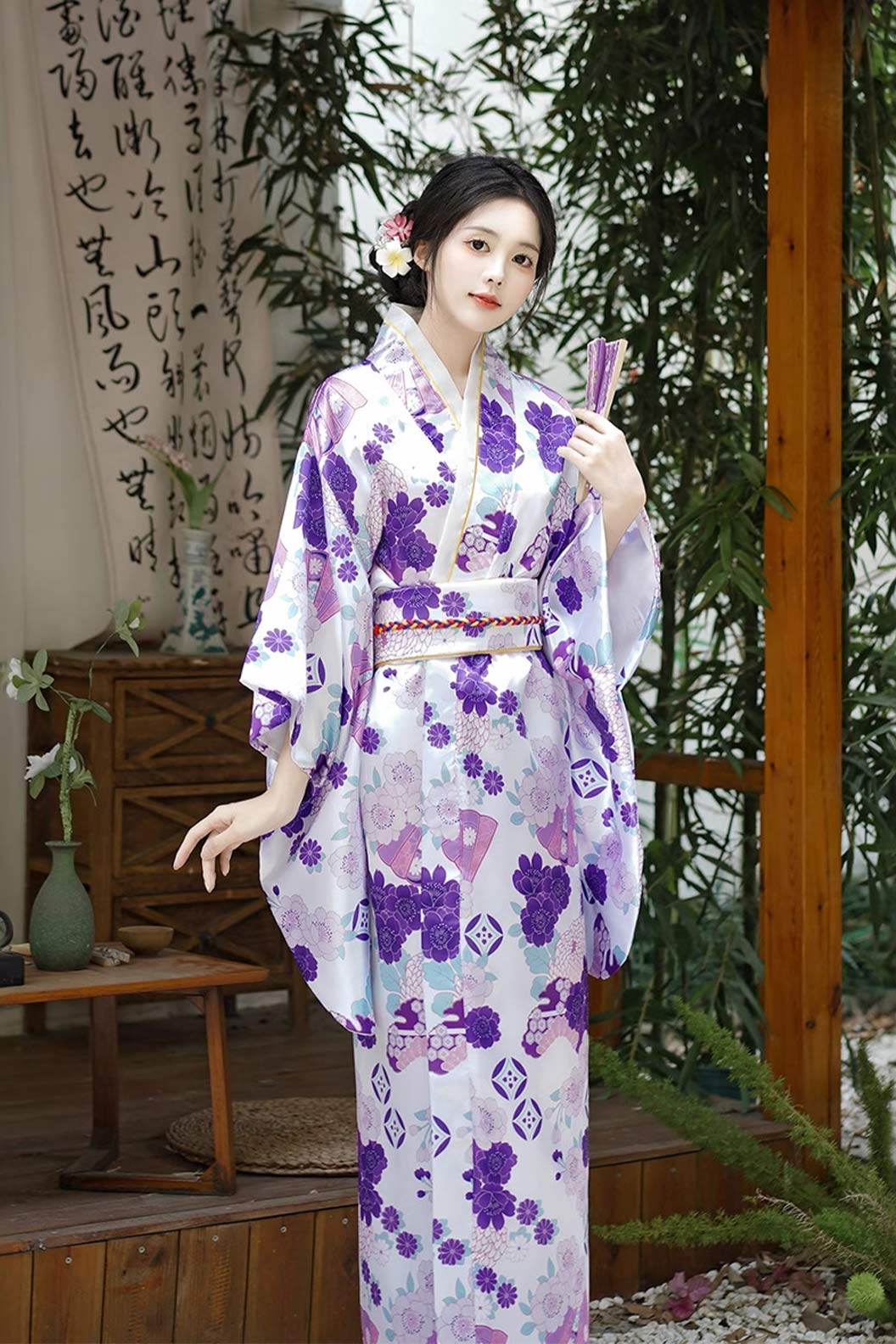 Yukata Kimono Purple Floral Gown with Belt- はなびたいかい Stupa Stones
