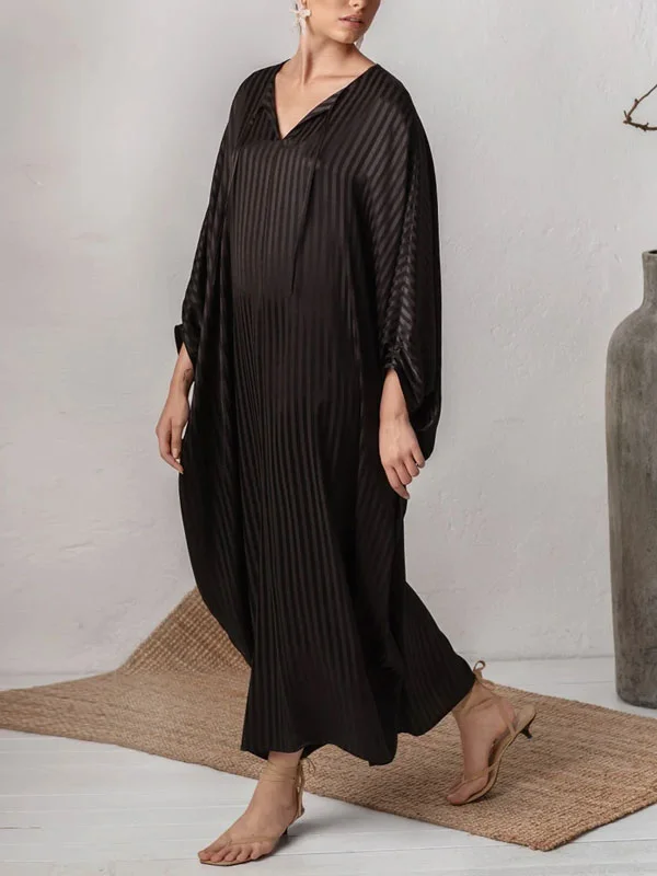 V-neck striped loose ladies dress