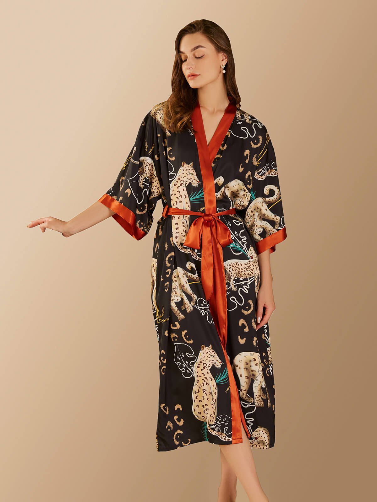 Shimpan Robe Jungle Animals Kimono Robe