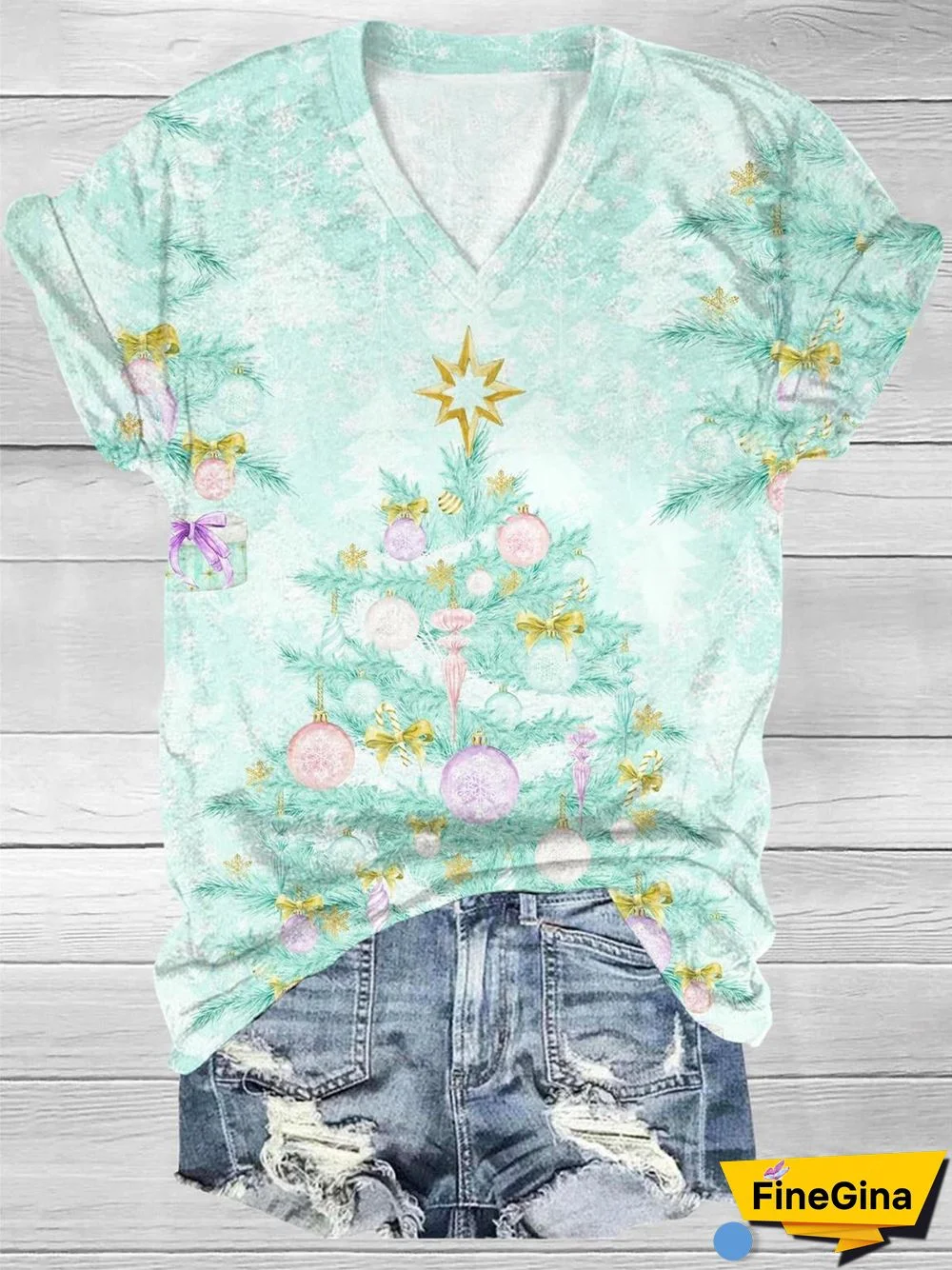 Christmas Tree Print V-Neck T-Shirt