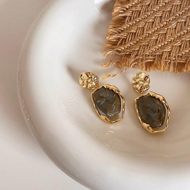 YOY-Vintage Autumn Winter Irregular Metal Acrylic Drop Earrings for Women