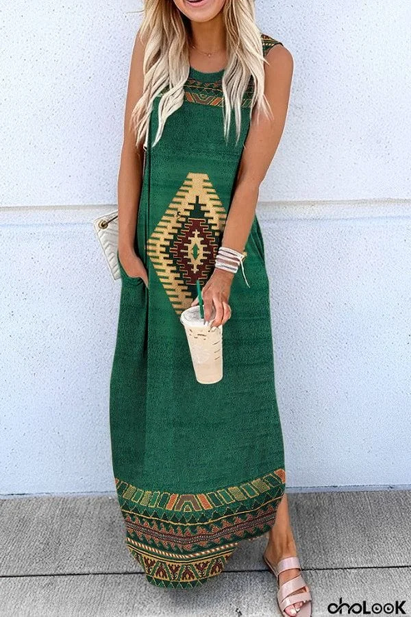 Merced Ethnic Geometric Hippie Print Pocketed Knit Maxi Dress