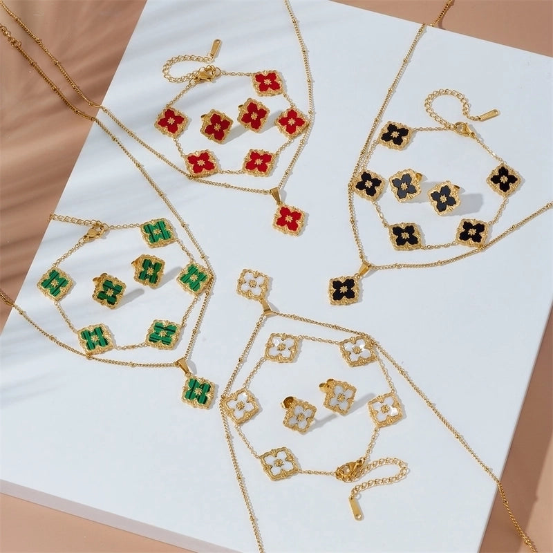 1 Pair Sweet Artistic Four Leaf Clover 304 Stainless Steel Ear Studs