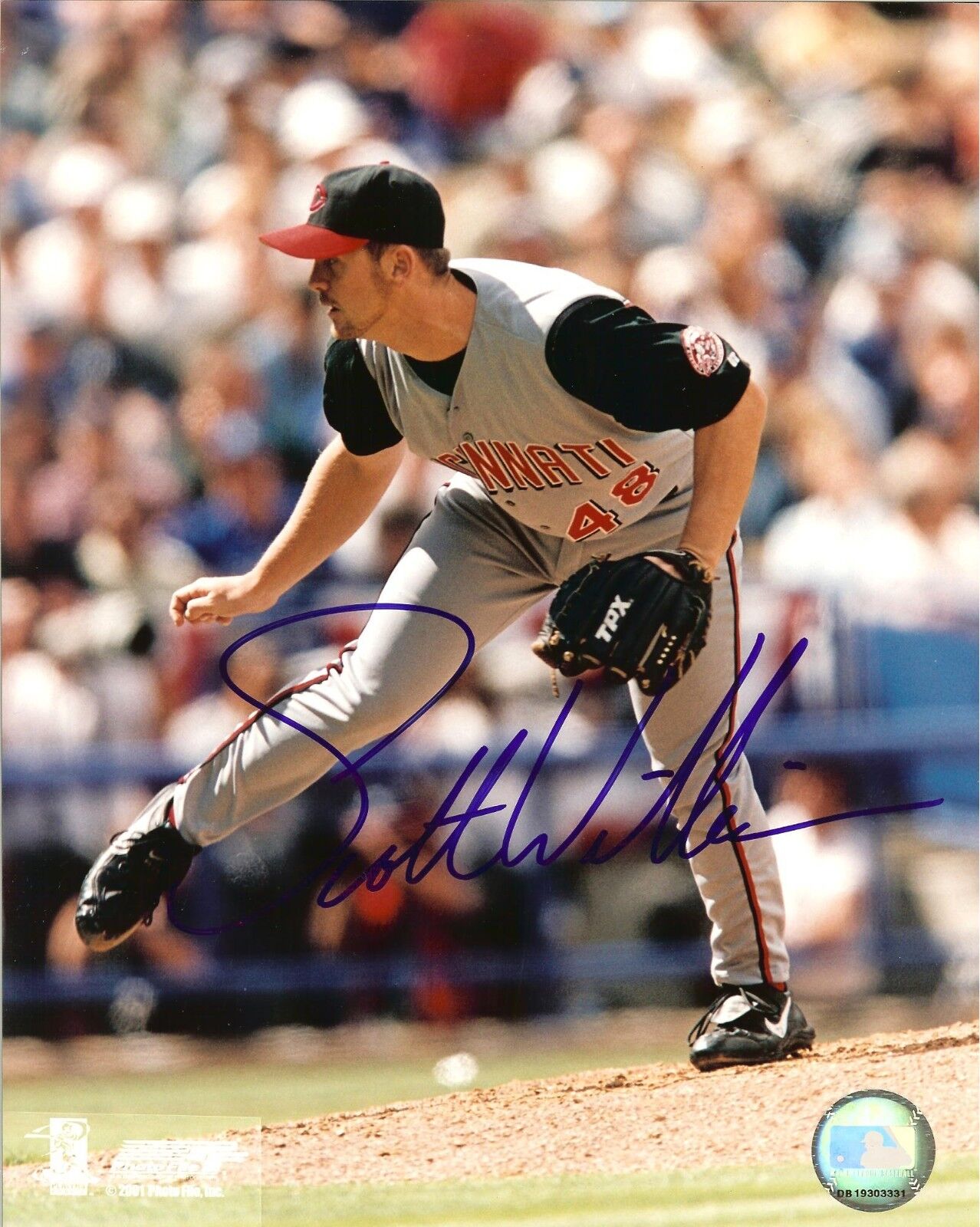 Scott Williamson autographed 8x10 Cincinnati Reds  Shipping