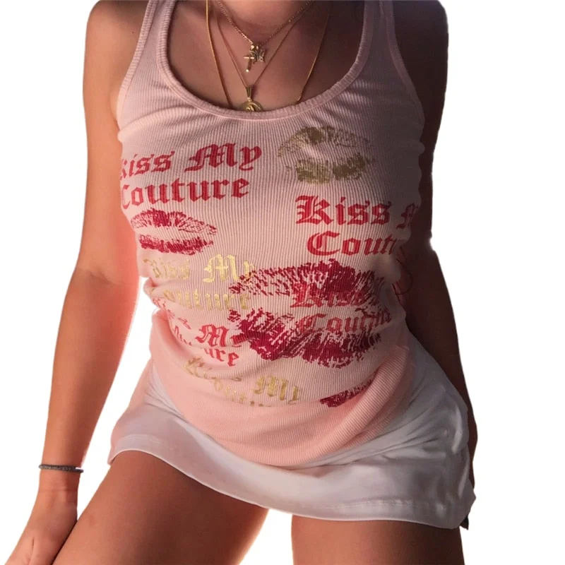 Xingqing Sexy Cute Tank Tops for Women Clubwear Letter Lips Print Rib Knit Crop Tops 2022 Summer y2k Clothes 2000s Fairycore Tee