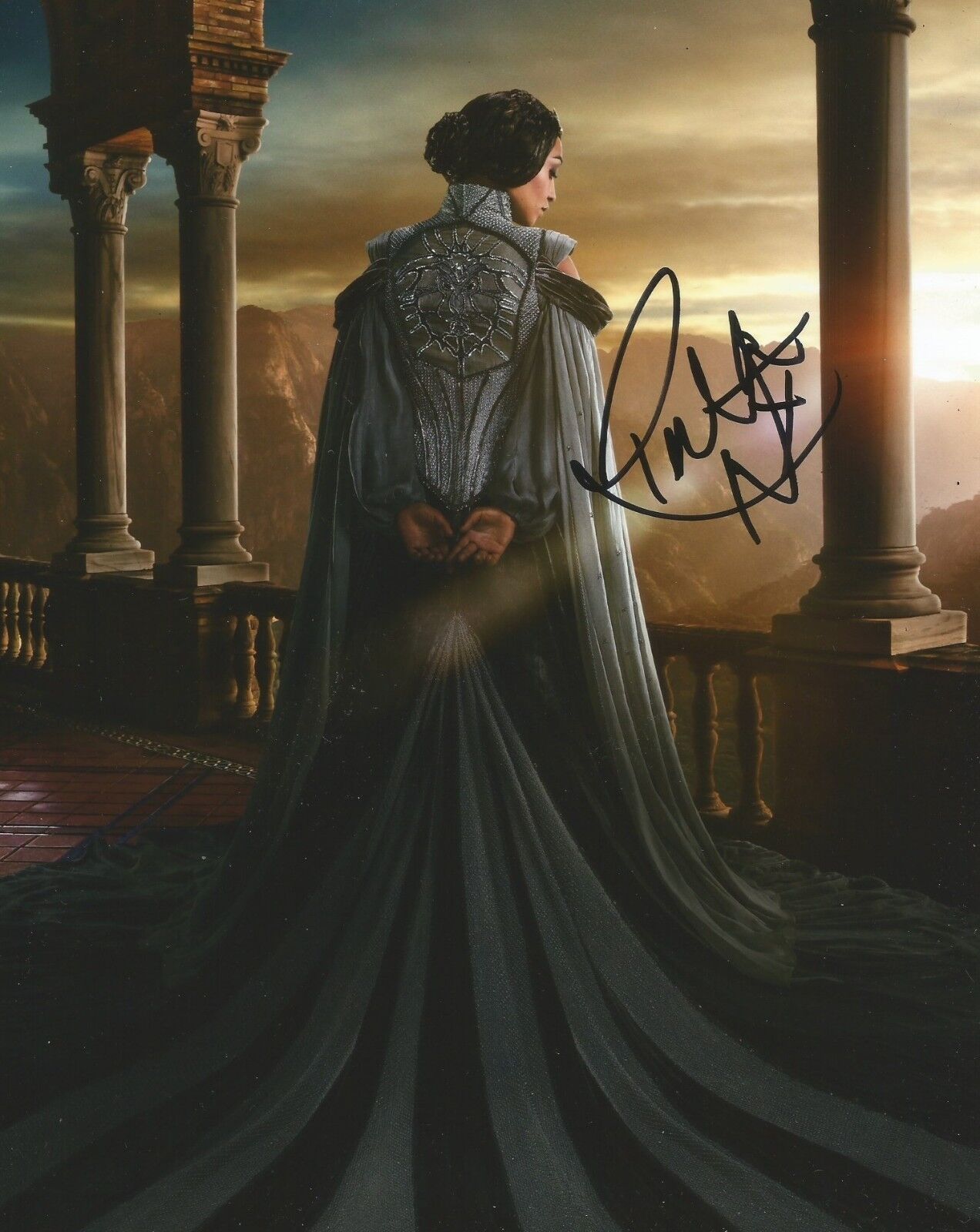 Ruth Negga Signed Warcraft 10x8 Photo Poster painting AFTAL