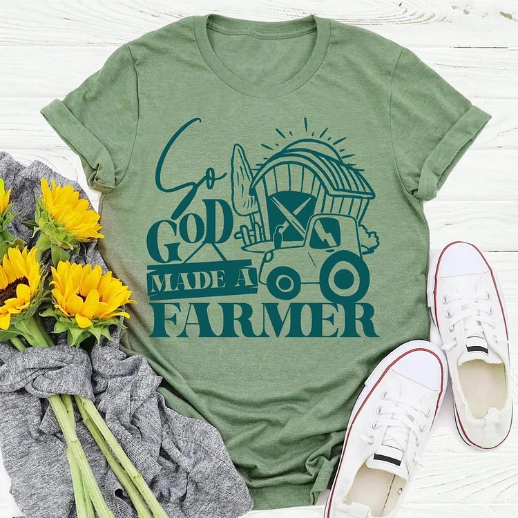 So God Made a Farmer Round Neck T-shirt-0024999