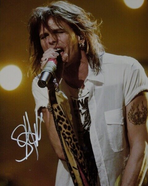 Steven Tyler Signed - Autographed Aerosmith 11x14 inch Photo Poster painting w/ Certificate