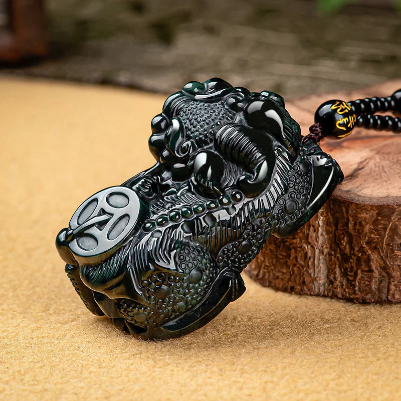 Natural Stone Emerald Feng Shui Pixiu Pendant Wealth Necklace