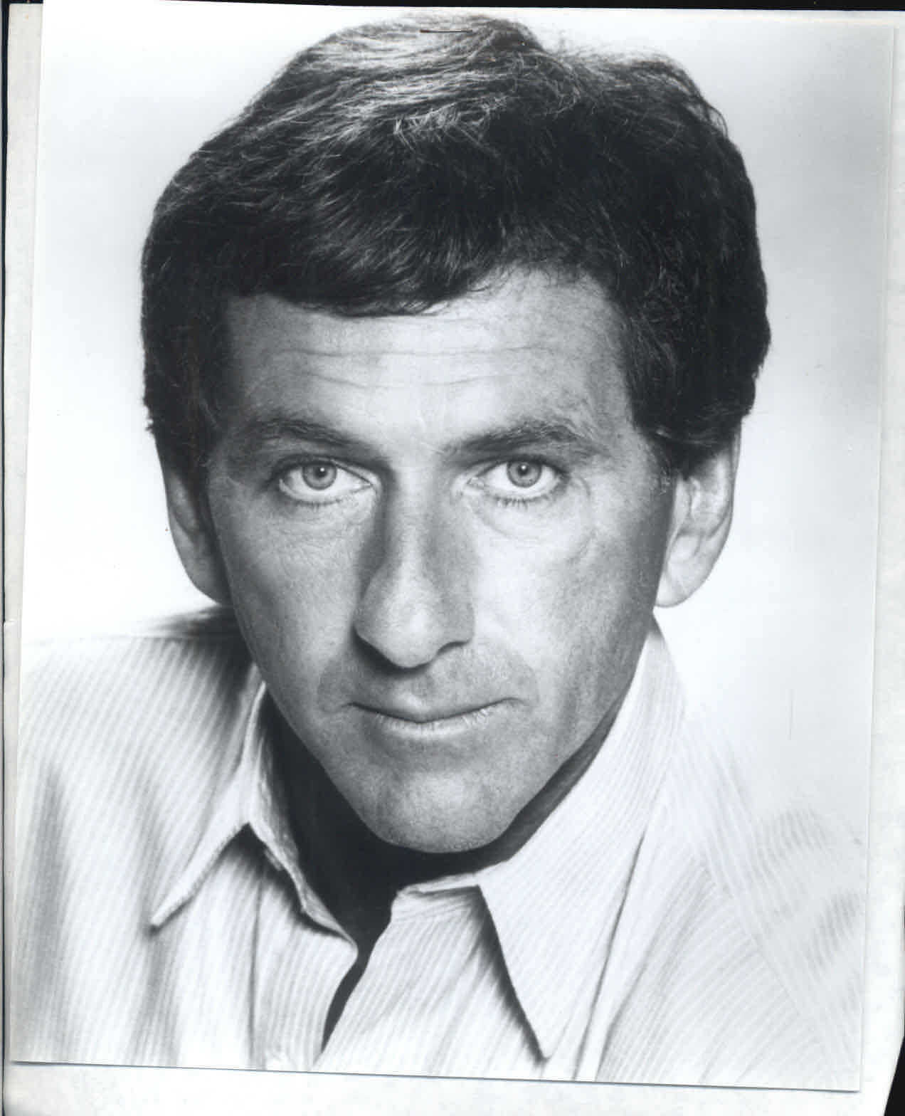 Barry Newman - 8x10 Headshot Photo Poster painting w/ Resume - Vanishing Point