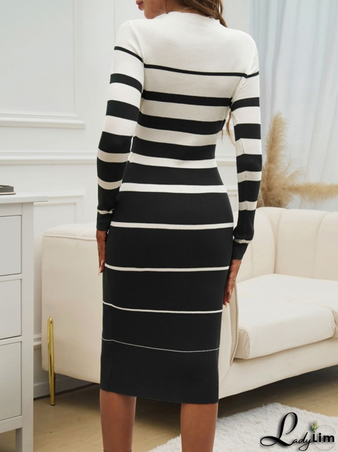 Modern and Comfortable Dress