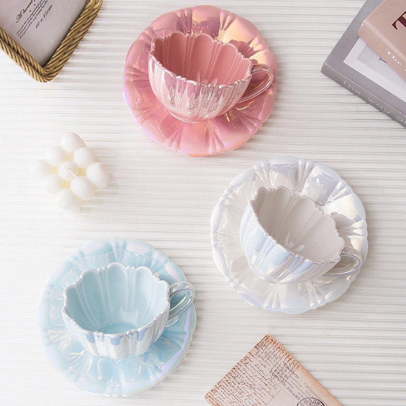Beautiful Luxury Flower Pearl Ceramic Tea Coffee Cup with Matching Saucer
