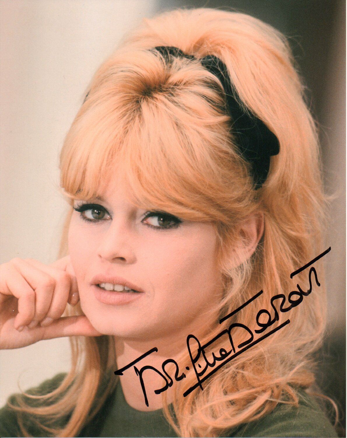 Brigitte Bardot French Actress Autograph Signed 8x10 Photo Poster painting