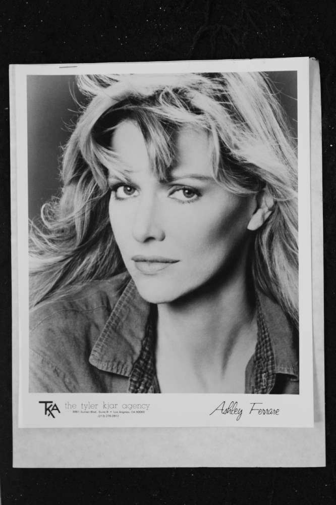 Ashley Ferrare - 8x10 Headshot Photo Poster painting w/ Resume - Revenge of the Ninja