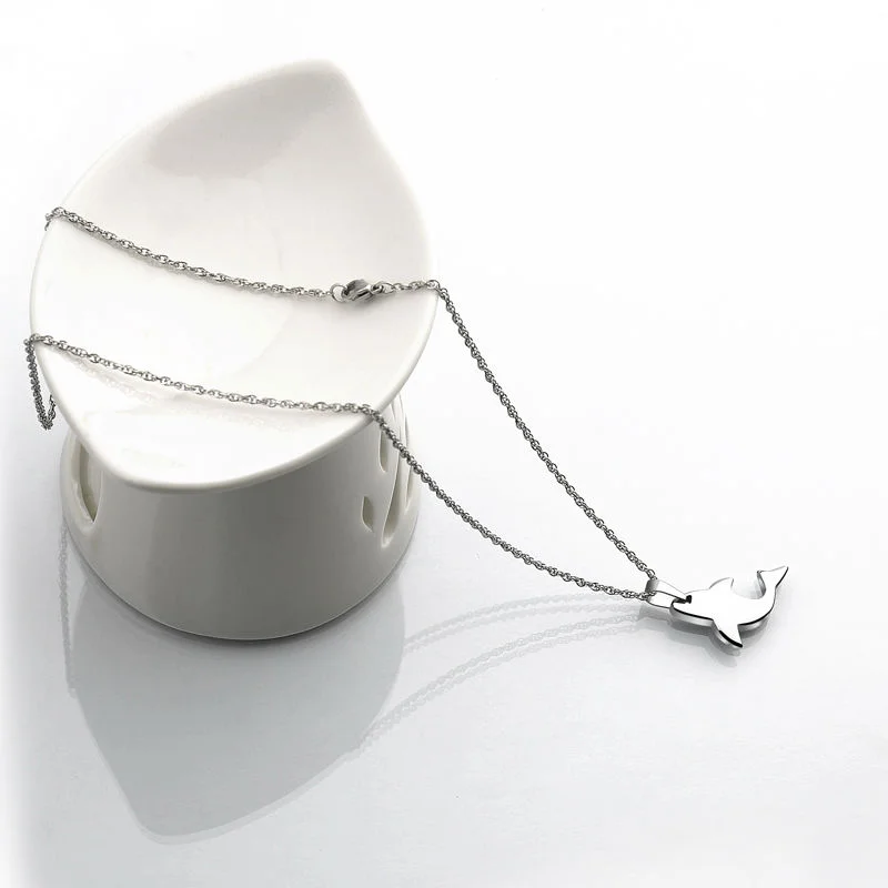 Women's Or Men's Silver Tones Cute Tungsten Carbide Fish Pendants Necklace for Woman/Girl friend Gift Never Fade Scratch Proof Jewelry Gifts For Mens And Womens