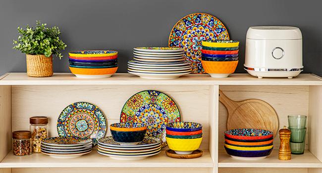vancasso 12/16/18/24 Pieces Dinnerware Sets, Plates and Bowls Set, Porcelain Dishes Set for 4/6, Microwave and Dishwasher Safe, Scratch Resistant, Bohemian Style Dining Ware Service for 6, Series SIMI vancasso 12/16/18/24 Pieces Dinnerware Sets, Plates and Bowls Set, Porcelain Dishes Set for 4/6, Microwave and Dishwasher Safe, Scratch Resistant, Bohemian Style Dining Ware Service for 6, Series SIMI