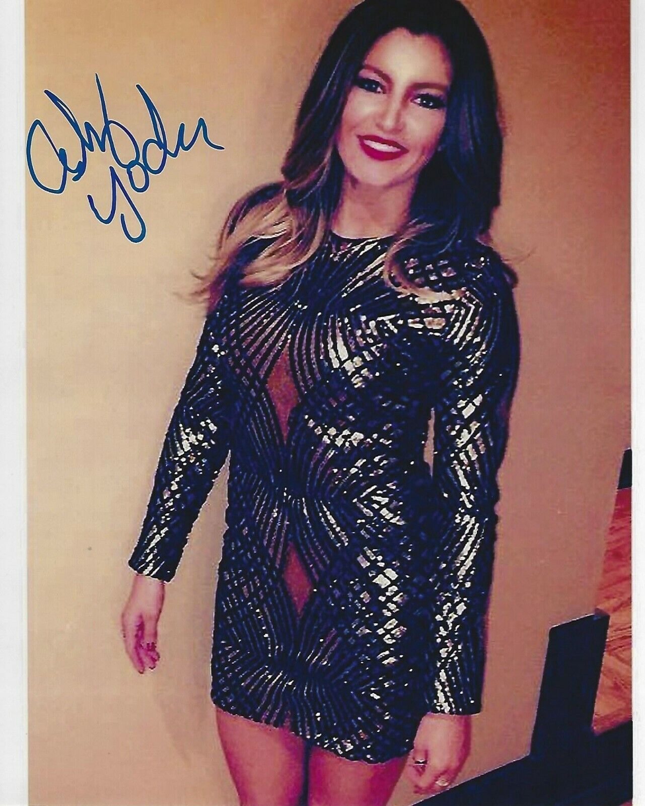 Ashley Yoder Signed 8x10 Photo Poster painting Invicta FC UFC MMA Picture Autograph 222 252 17