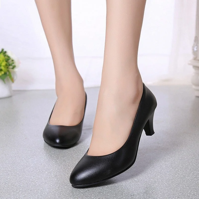 Patent Leather Low Heels Shoes Women Professional Shoes Ladies Shallow Mouth Work Shoes Elegant Ladies Office Shoes