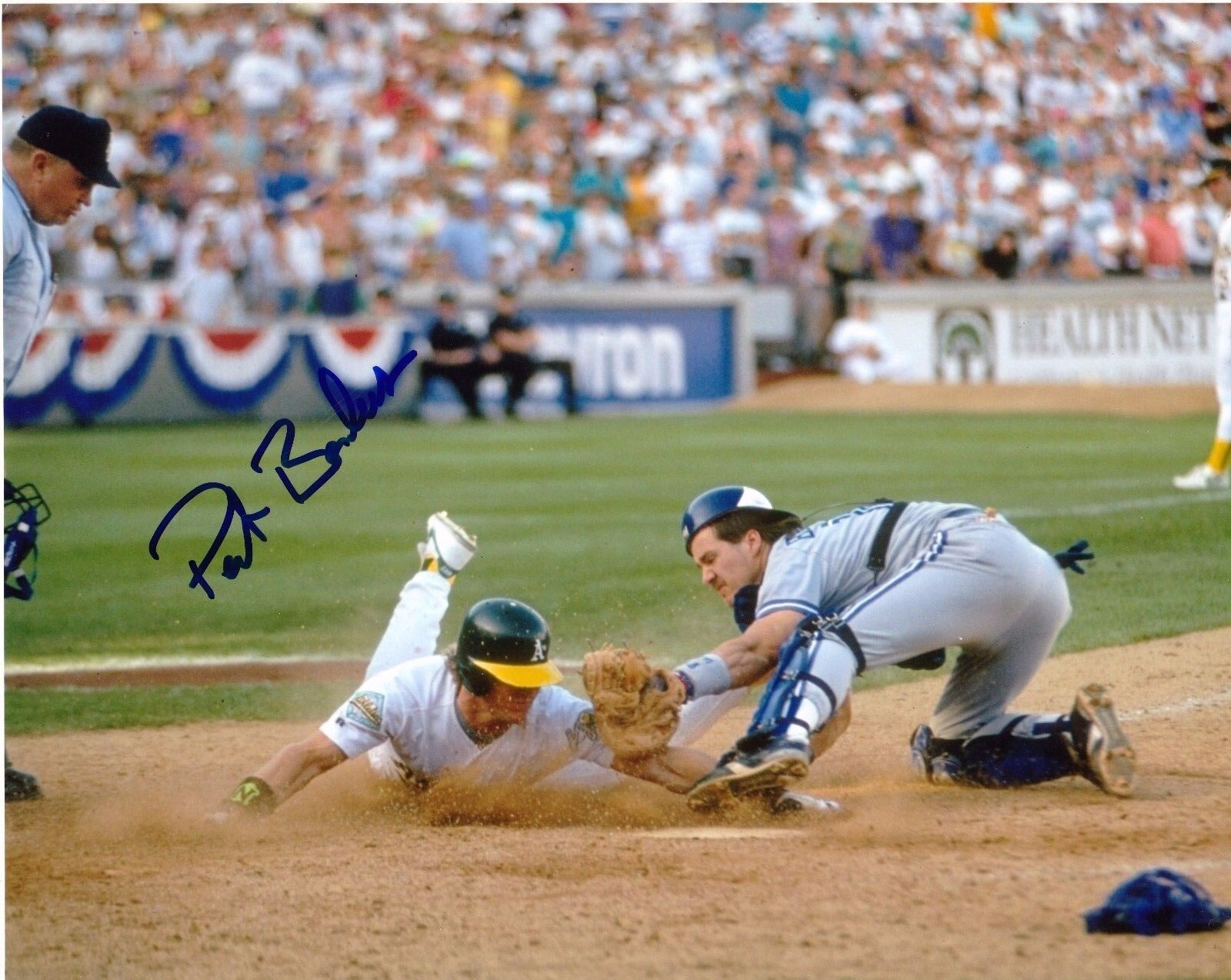 PAT BORDERS TORONTO BLUE JAYS ACTION SIGNED 8x10