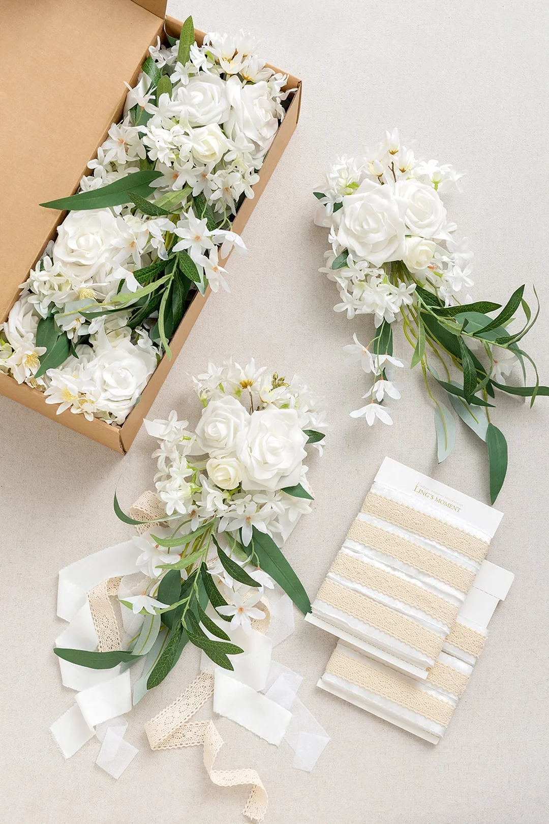 Aisle & Chair Decor in White & Sage