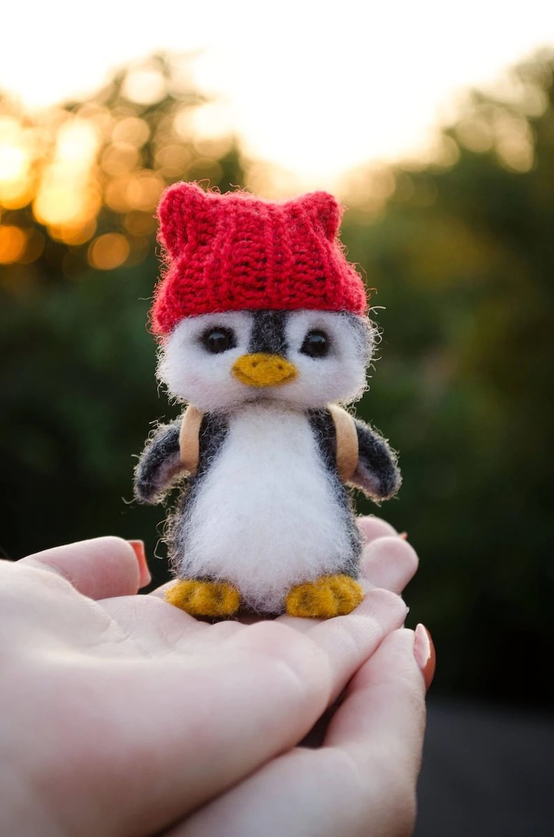 🐧Needle felted penguin, miniature animals