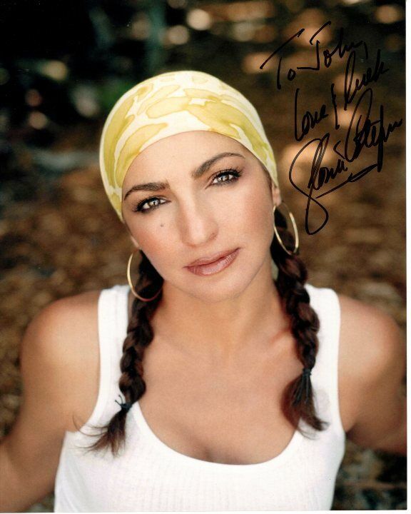 GLORIA ESTEFAN Autographed Signed Photo Poster paintinggraph - To John