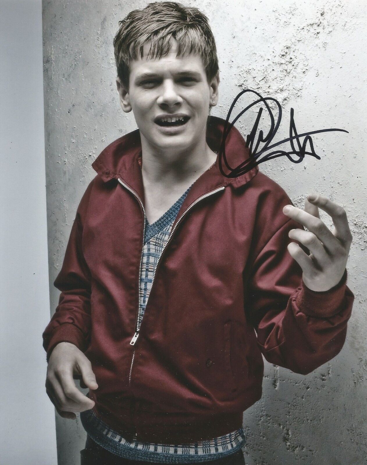 Jack O'Connell Signed Skins 10x8 Photo Poster painting AFTAL