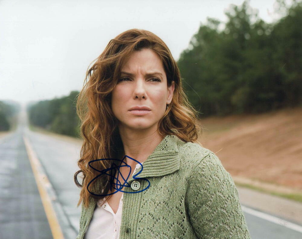 SANDRA BULLOCK SIGNED AUTOGRAPH 8x10 Photo Poster painting - SPEED CRASH, MISS CONGENIALITY BABE