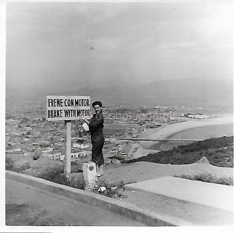 ENSENADA MEXICO Vintage FOUND Photo Poster paintingGRAPH bw 40's 50's Original Snapshot 010 1 J